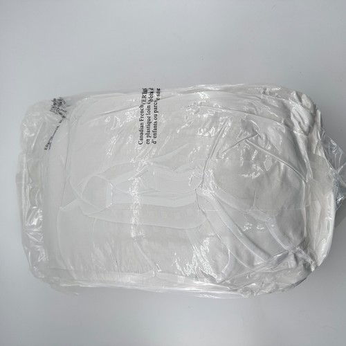 New queen size mattress pad - new,